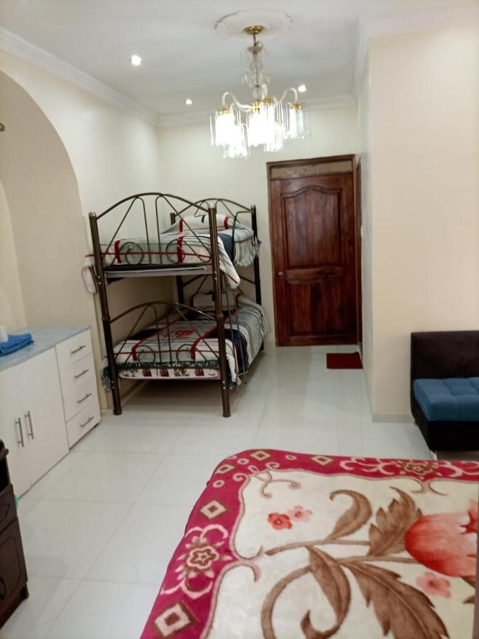 Hostal Atlantis Кито Экстерьер фото