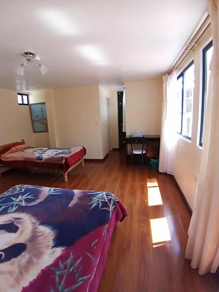 Hostal Atlantis Кито Экстерьер фото